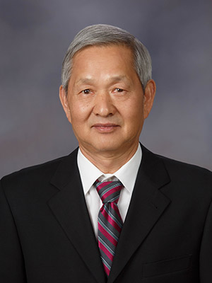 Xinchun Zhou